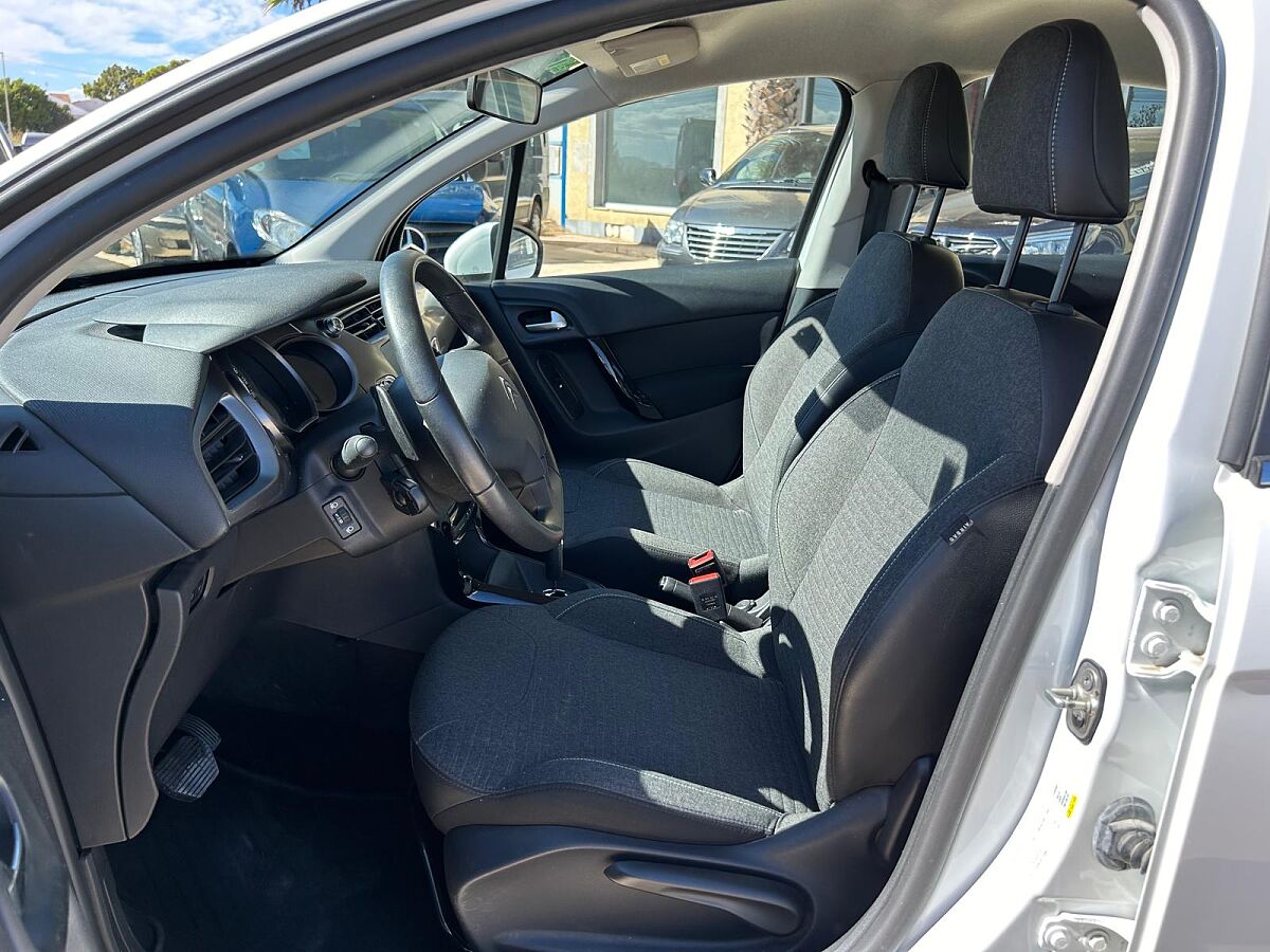 CITROEN C3 COLLECTION 1.2 AUTO SPANISH LHD IN SPAIN ONLY 28000 MILES SUPERB 2016